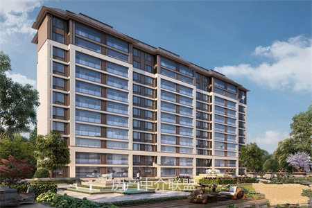 南山豪庭108平电梯四楼。西山。车。储包改名